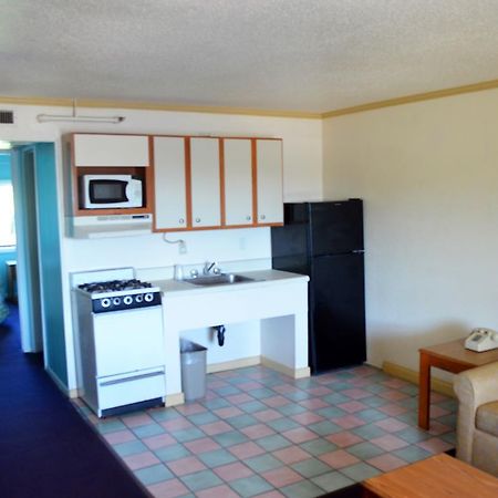 Cerca Del Mar Motel Virginia Beach Exterior photo